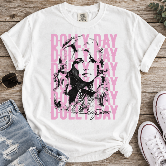 Dolly Day on Repeat | Unisex t-shirt